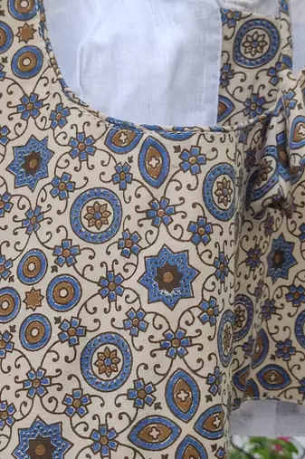 Cream cotton printed readymade blouse