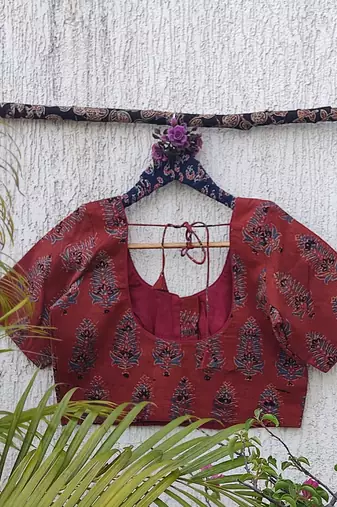 Pink cotton printed readymade blouse