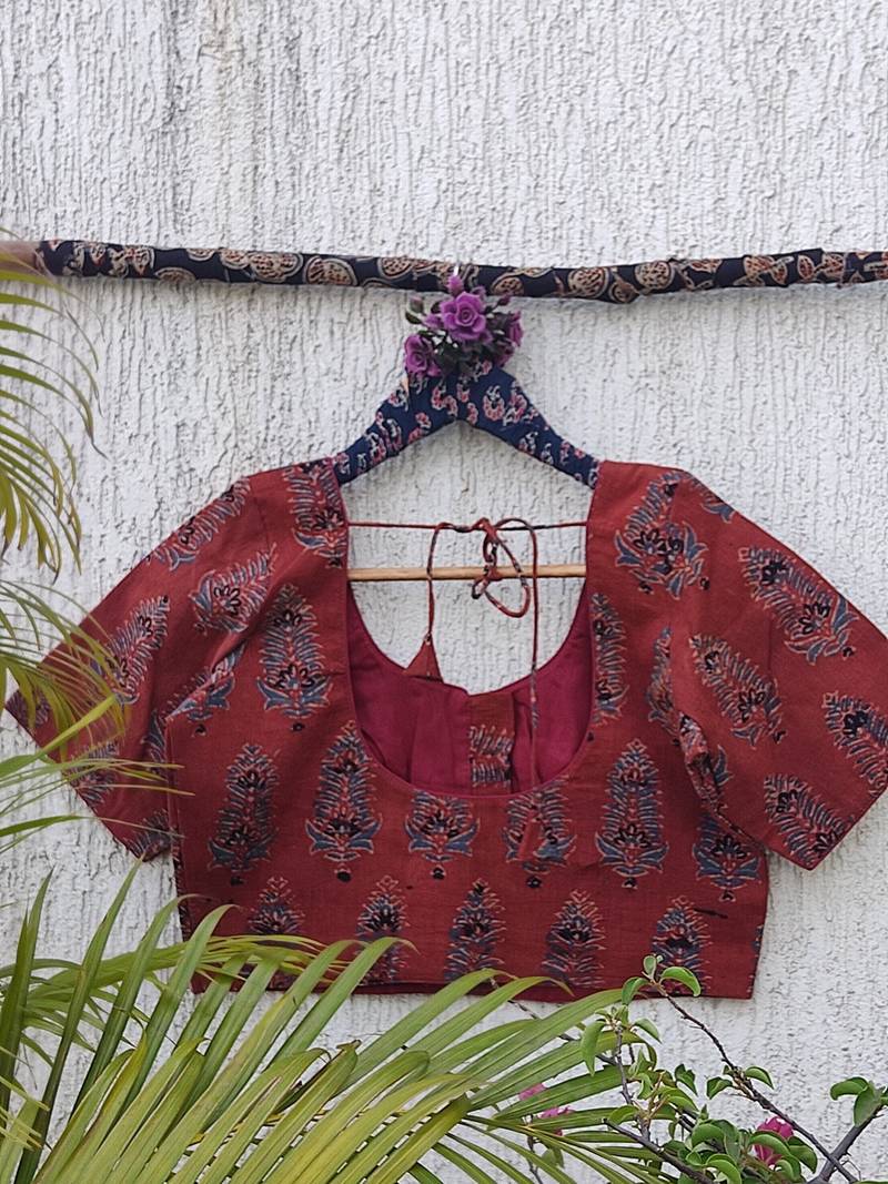 Pink cotton printed readymade blouse