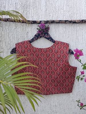 Brown cotton printed readymade blouse 4