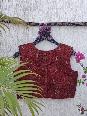 Maroon cotton printed readymade blouse 2