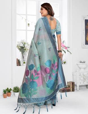 blue jacquard cotton blend saree with blouse  4