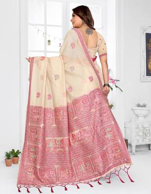 off white jacquard cotton blend saree with blouse  4