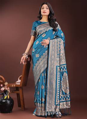 Teal blue silk blend saree with zari woven pallu 1