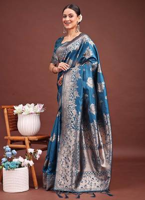 Teal blue banarasi silk blend floral woven saree 3