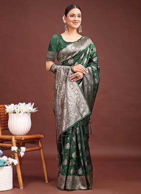 Dark green banarasi silk blend saree with silver zari buta work 4