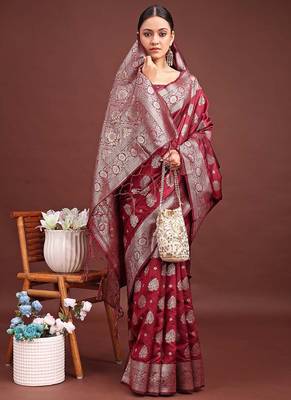 Maroon banarasi silk blend saree with silver zari buta work 4