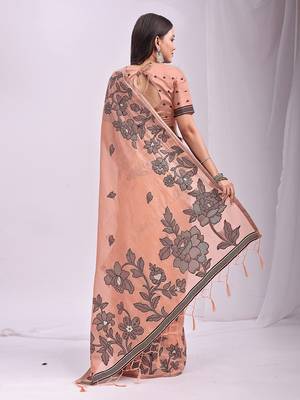 peach cotton blend floral printed saree 2