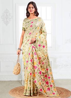 off white cotton blend floral printed saree 3