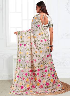 white cotton blend floral printed saree 2