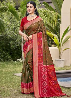 Brown silk blend saree with contrast woven zari border 1