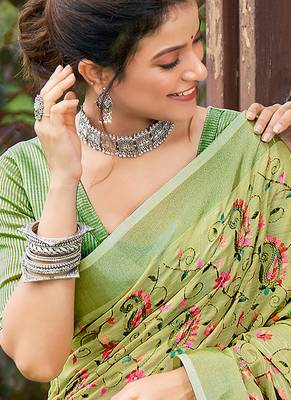 Lime green handloom linen blend saree with floral kashmiri embroidery 2