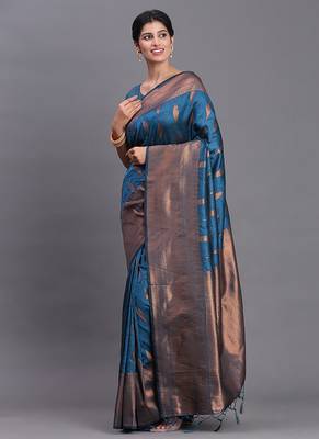Teal blue silk blend saree with zari border and pallu 3