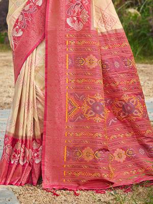 Cream banarasi silk blend woven saree with contrast border 3