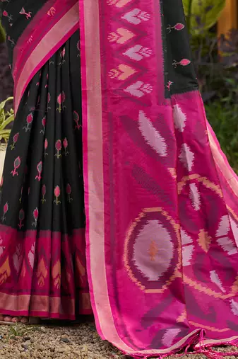 black pochampally silk blend saree with contrast border