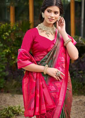mehendi green pochampally silk blend saree with contrast border 2