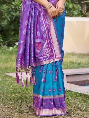 Sky blue silk blend woven saree with contrast pallu and border 3