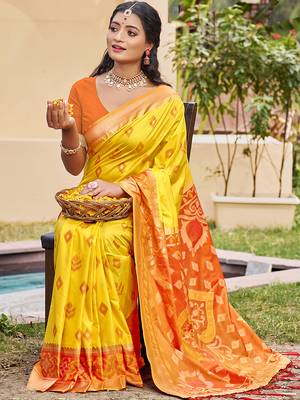 Yellow silk blend woven saree with contrast pallu and border 2