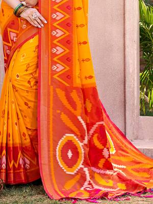 yellow pochampally silk blend saree with contrast geometric pallu and border 3
