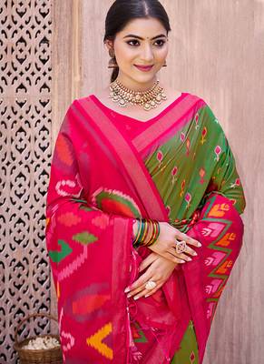 mehendi green pochampally silk blend saree with contrast geometric pallu and border 2