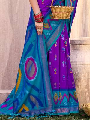 purple pochampally silk blend saree with contrast geometric pallu and border 3