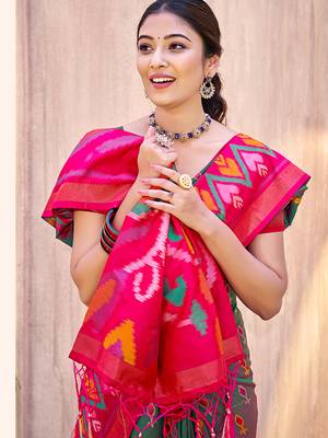 grey pochampally silk blend saree with contrast geometric pallu and border 2