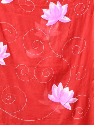 red mulmul cotton blend saree with lotus bloom print 5