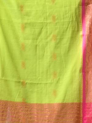 green mulmul cotton blend saree with zari work 5