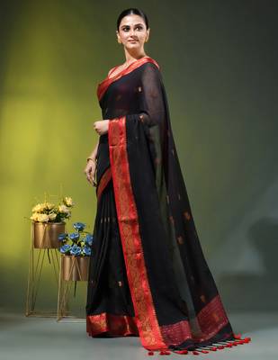 black mulmul cotton blend saree with zari work 3
