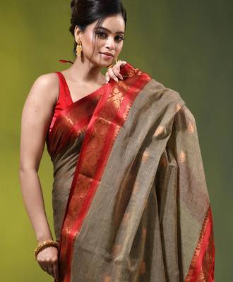 grey mulmul cotton blend saree with zari work 2