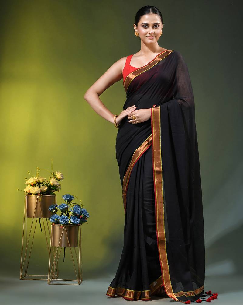 black solid mulmul cotton blend saree with contrast border