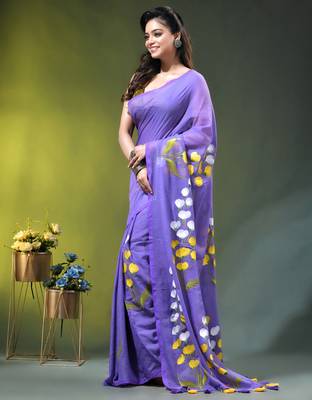 violet mulmul saree with painted floral motifs 3