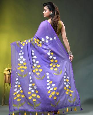 violet mulmul saree with painted floral motifs 4