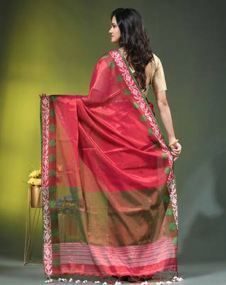 Pink tissue saree with rose woven border 3