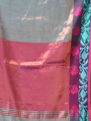 Sea green tissue saree with rose woven border 4