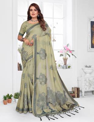 green jacquard cotton blend saree with blouse  1