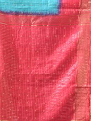 sky blue & red zari woven checked silk blend saree 4