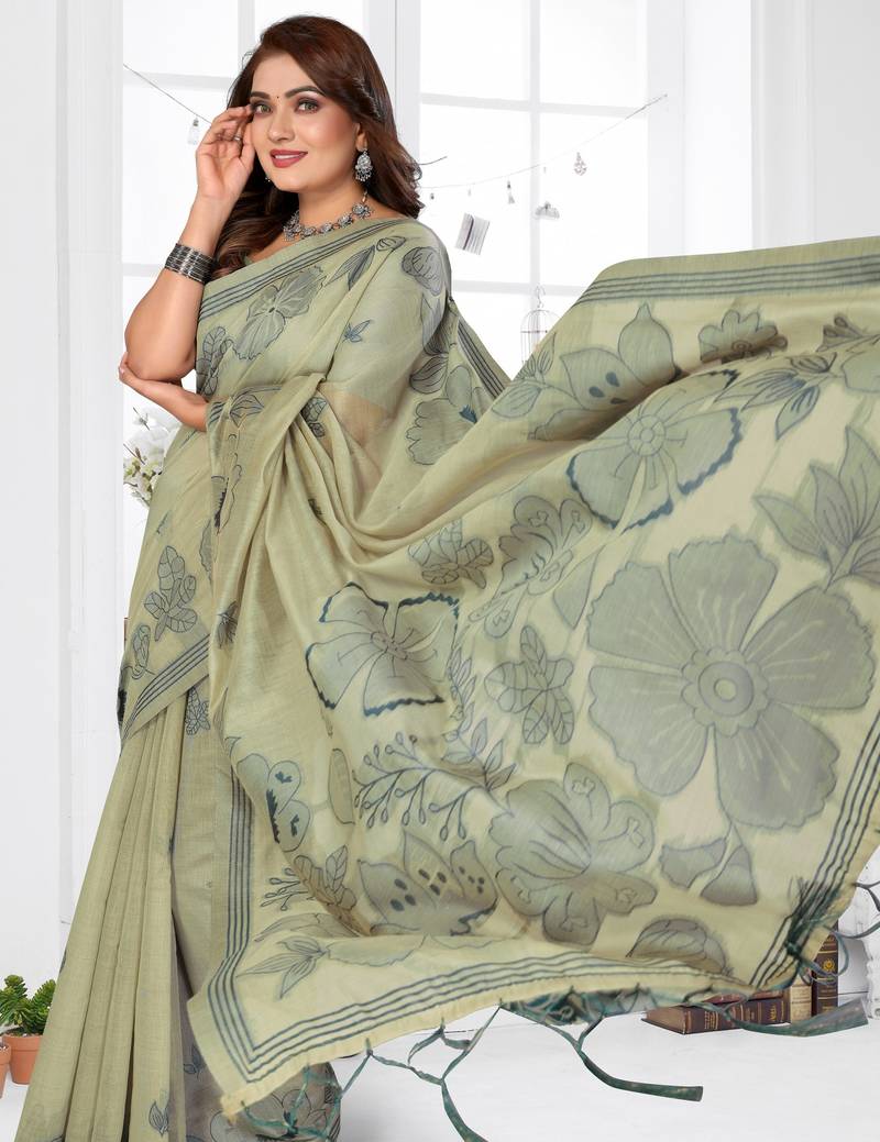 green jacquard cotton blend saree with blouse 