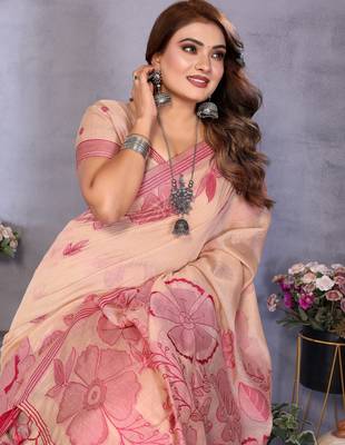 peach jacquard cotton blend saree with blouse  3