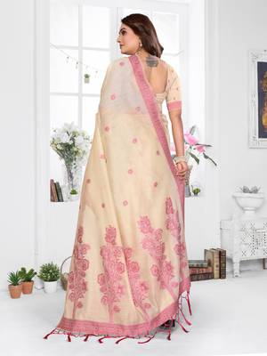 beige jacquard cotton blend saree with blouse  4