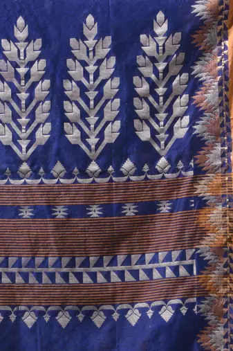 blue cotton blend saree with ethnic motifs