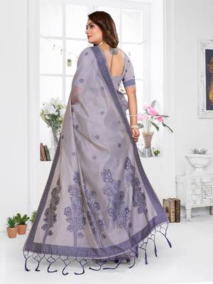 lavender jacquard cotton blend saree with blouse  4