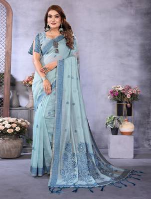 blue jacquard cotton blend saree with blouse  1
