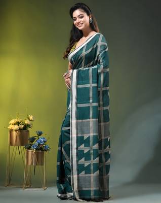 teal cotton blend saree with checkbox pattern 2