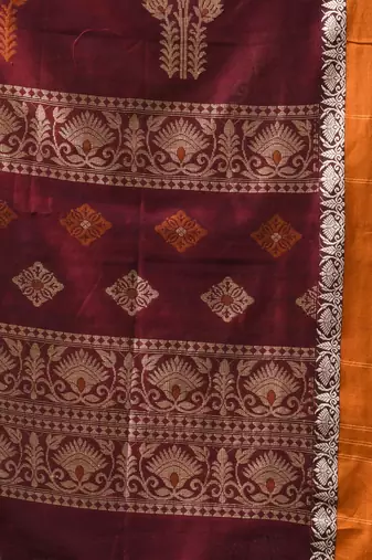 maroon cotton blend saree with ethnic motifs