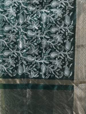 Elegant dark green organza saree with white floral embroidery & rich golden zari border 4