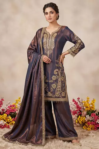 Girls heavy embroidered pakistani kurti pant set with dupatta