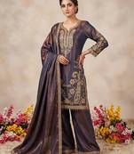 Girls heavy embroidered pakistani kurti pant set with dupatta