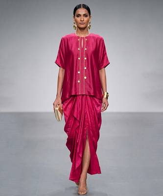 Pink embroidered tussar silk kurta skirt set 1