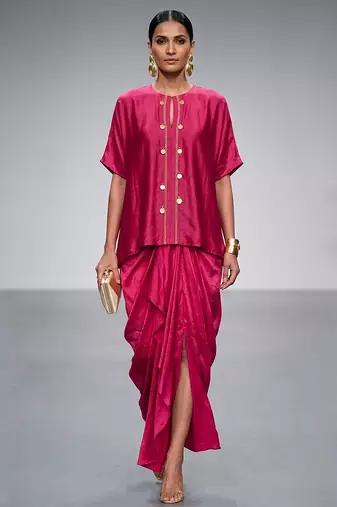 Pink embroidered tussar silk kurta skirt set